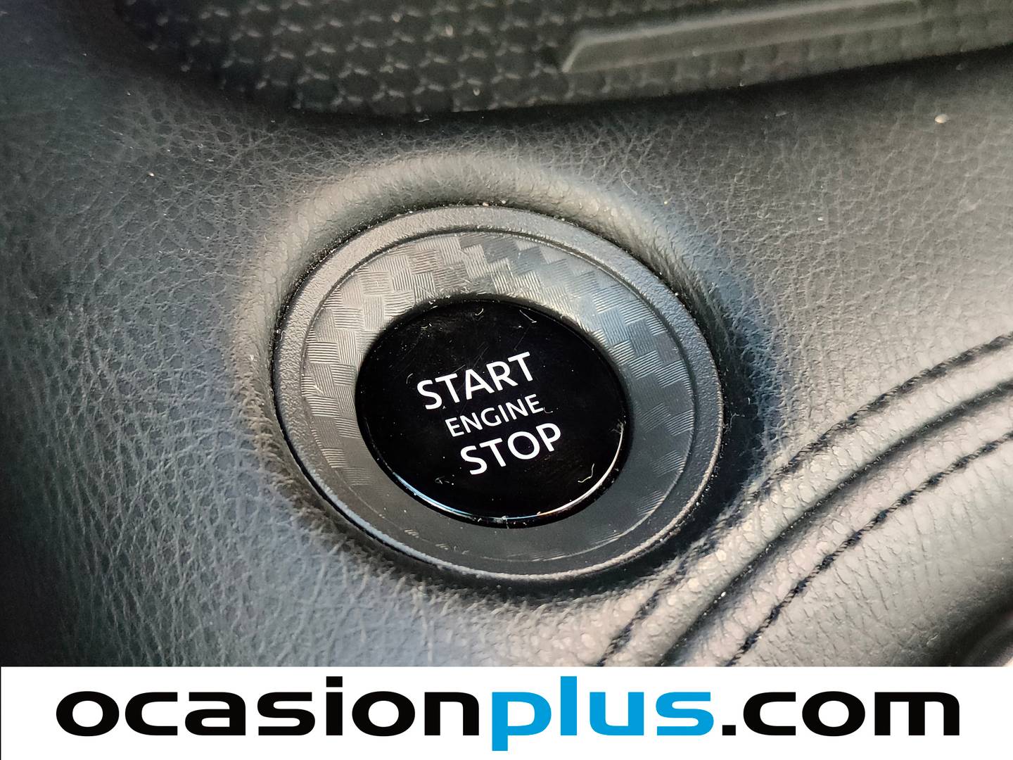 Foto Nissan JUKE Nissan Juke DIG-T N-Connecta 4x2 DCT (114 CV)