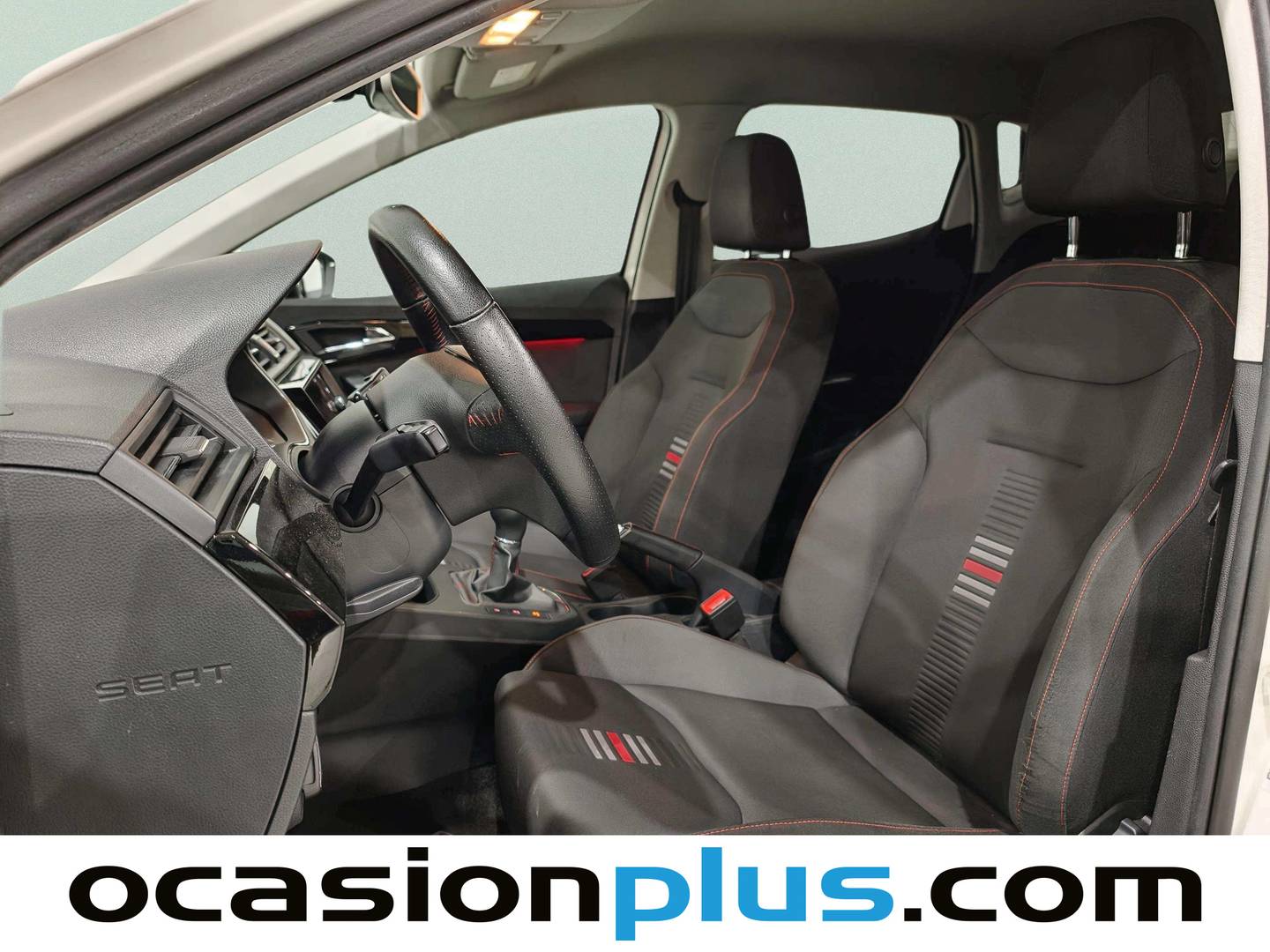 Foto asientos delanteros Seat Ibiza Seat Ibiza 1.0 EcoTSI S&S FR (115 CV)