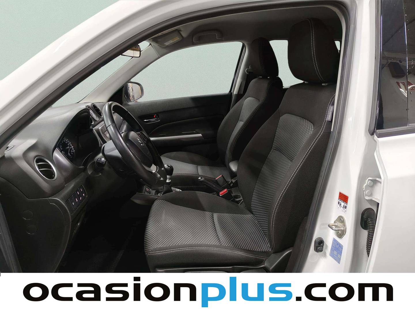 Foto Suzuki Vitara Suzuki Vitara 1.4 Turbo Mild Hybrid GLE 4WD (129 CV)