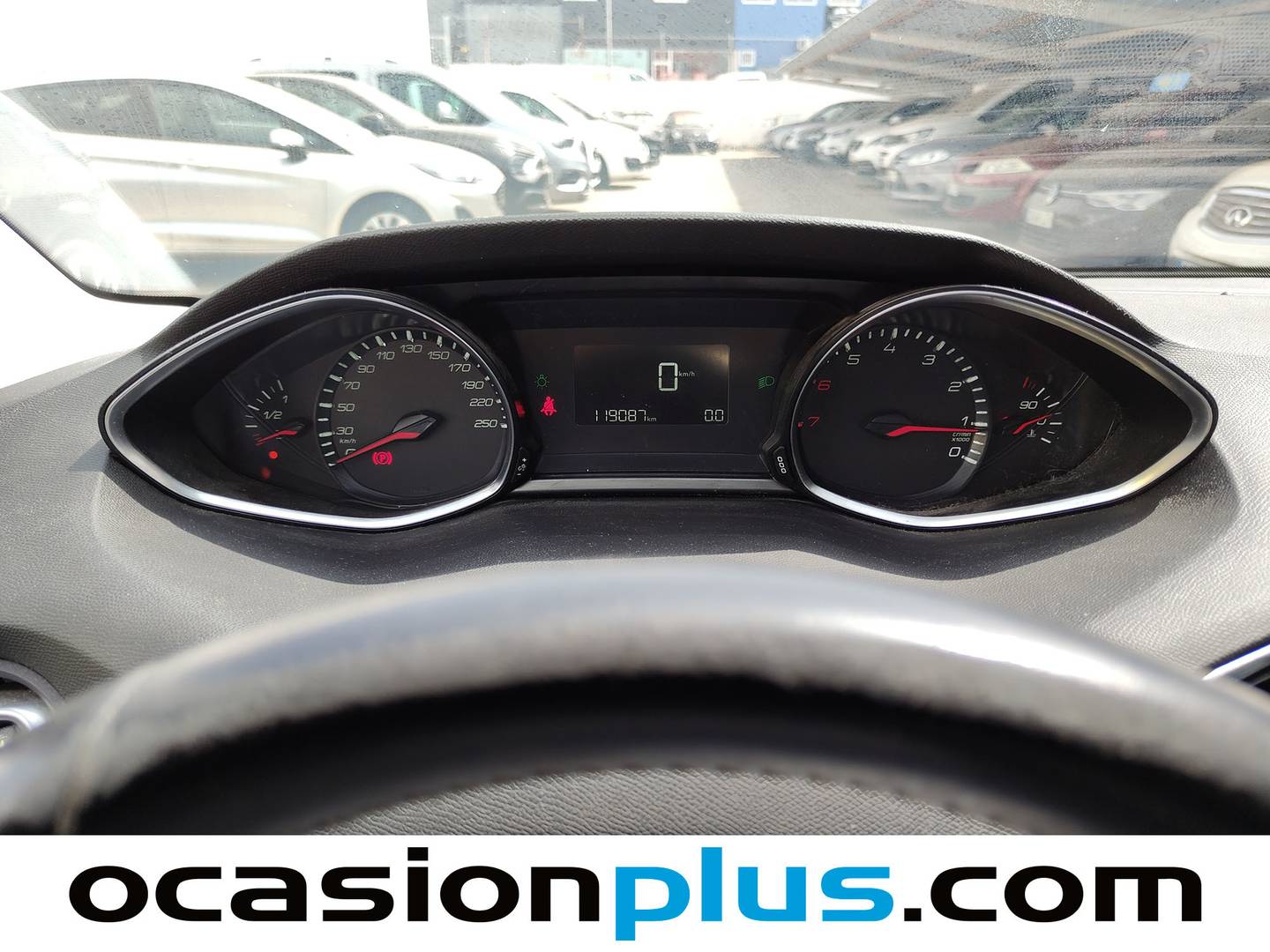 Peugeot 308 Peugeot 308 PureTech 110 S&S Style (110 CV) de segunda mano