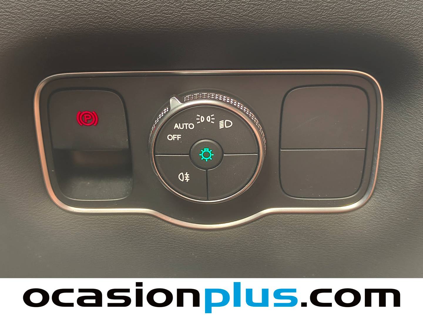 EBRO S800 EBRO S800 1.6 TGDI Premium DCT (147 CV) 7 Plazas al mejor precio