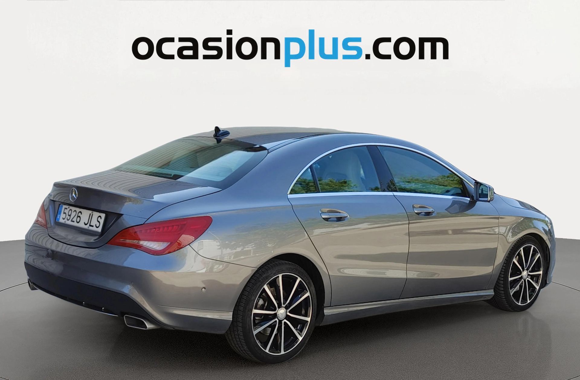 Mercedes-Benz CLA 200 - foto 4