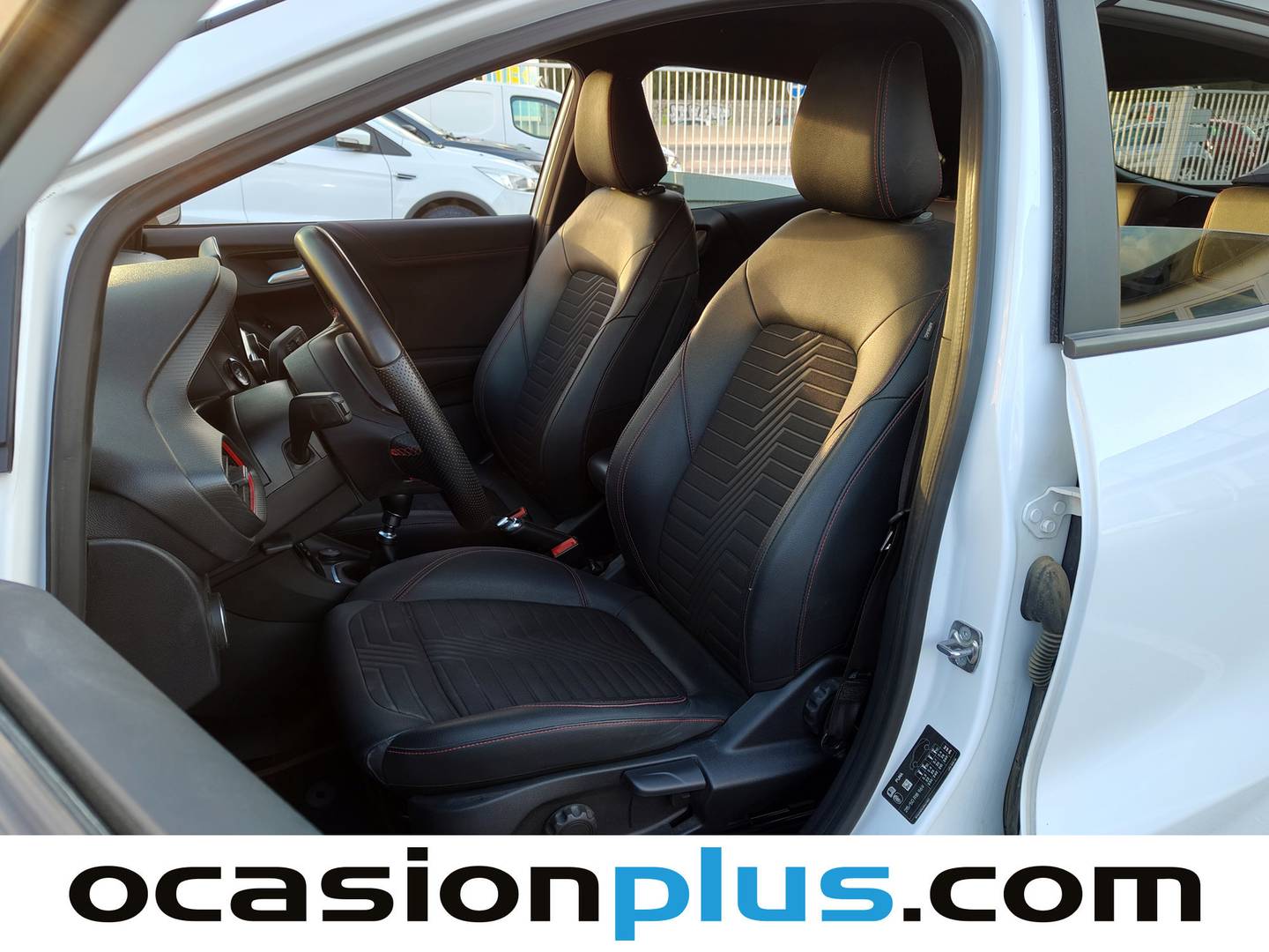 Foto Ford Puma Ford Puma 1.0 EcoBoost MHEV ST-Line X (125 CV)