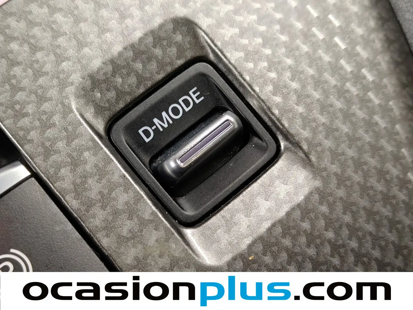 Foto Nissan QASHQAI Nissan Qashqai DIG-T 140 N-Connecta (140 CV)