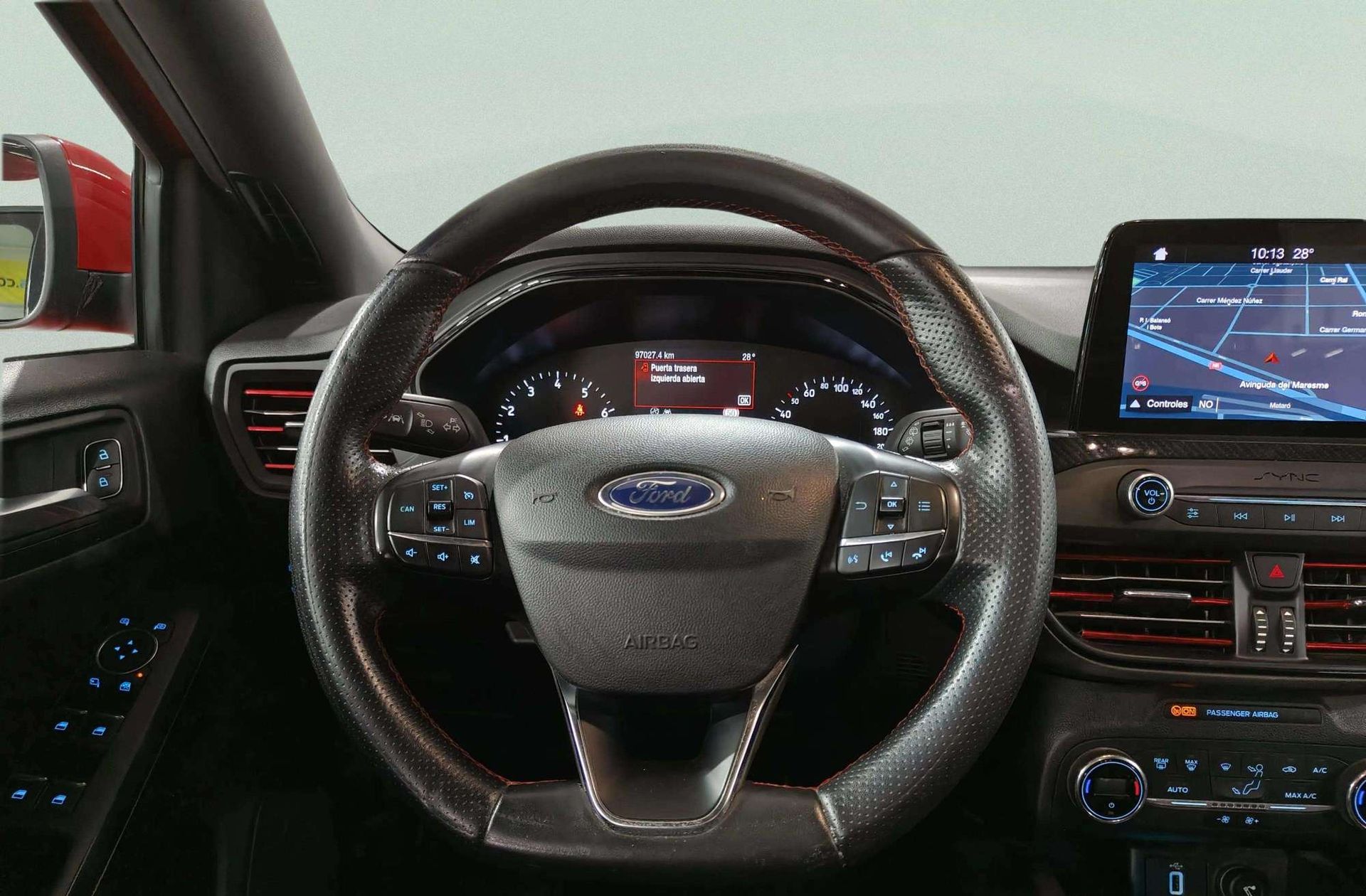 Ford Focus 1.0 EcoBoost ST-Line - foto 25