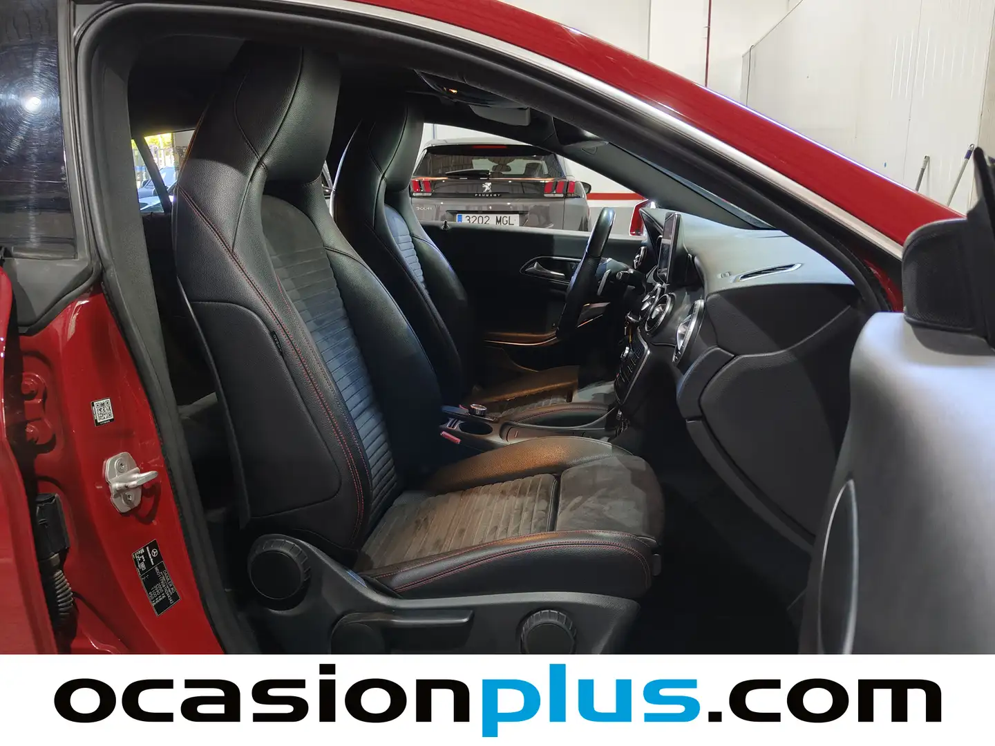 Foto Mercedes CLA Mercedes-Benz CLA Shooting Brake CLA 200 d  (136 CV) Pack AMG