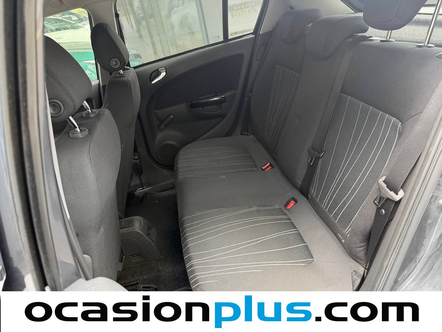 Foto asientos traseros Opel Corsa Opel Corsa 1.3 CDTI Enjoy (75 CV)