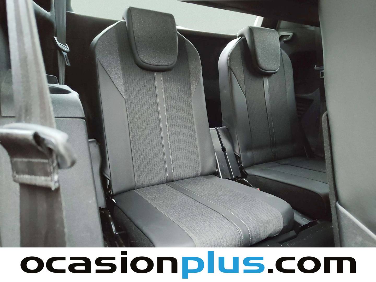 Foto Peugeot 5008 Peugeot 5008 GT Line 1.5L BlueHDi (130CV) S&S