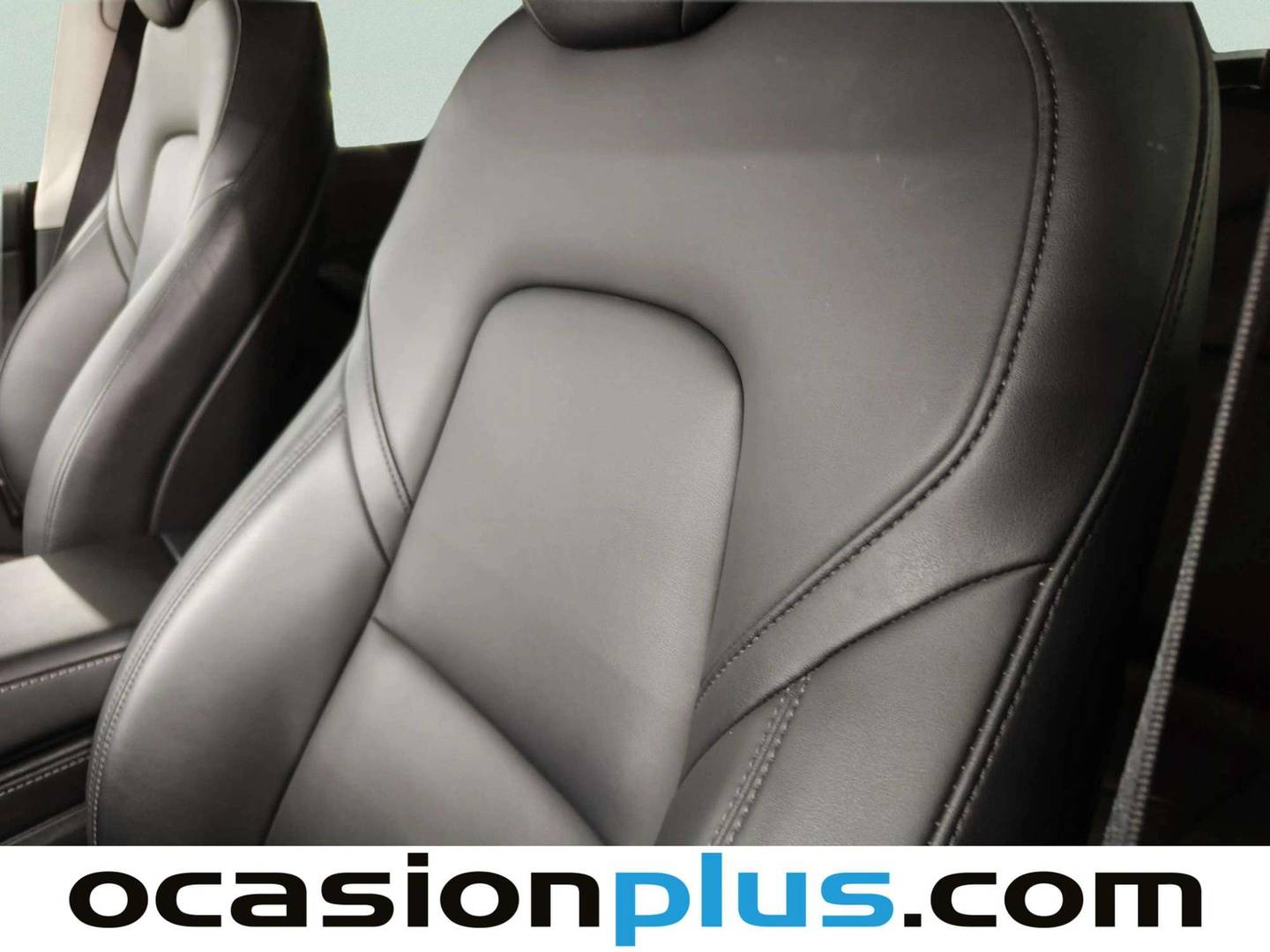 Tesla Model Y Tesla Model Y Tracción Trasera RWD (347 CV) seminuevo