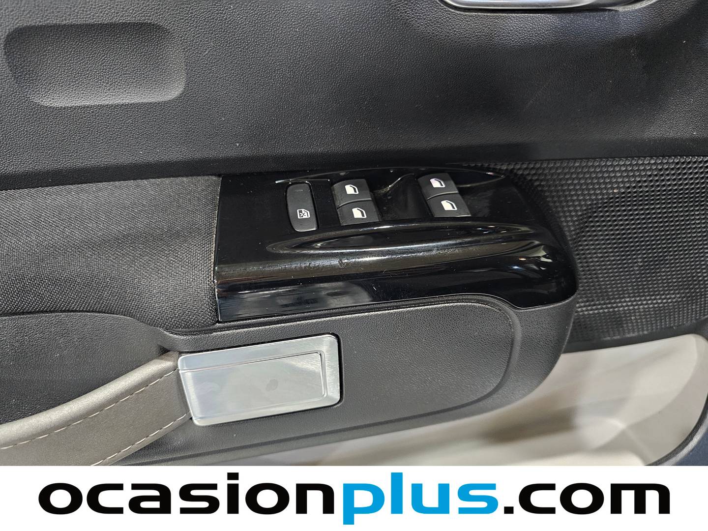 Citroën C3 Citroën C3 PureTech 82 C-Series (83 CV) seminuevo