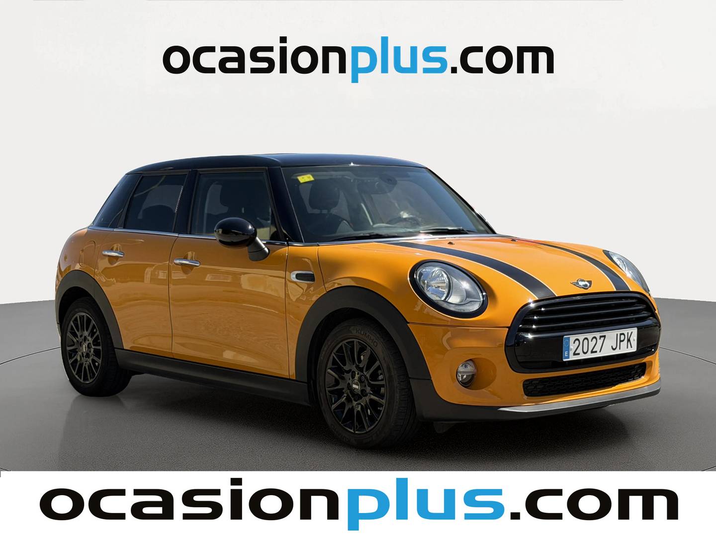 Foto delantera Mini MINI Mini MINI Cooper 5 Puertas D (116 CV) derecha