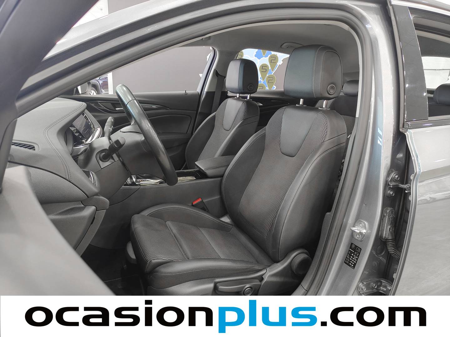 Foto asientos delanteros Opel Insignia Opel Insignia 2.0T SHT Business Elegance AT9 (170 CV)