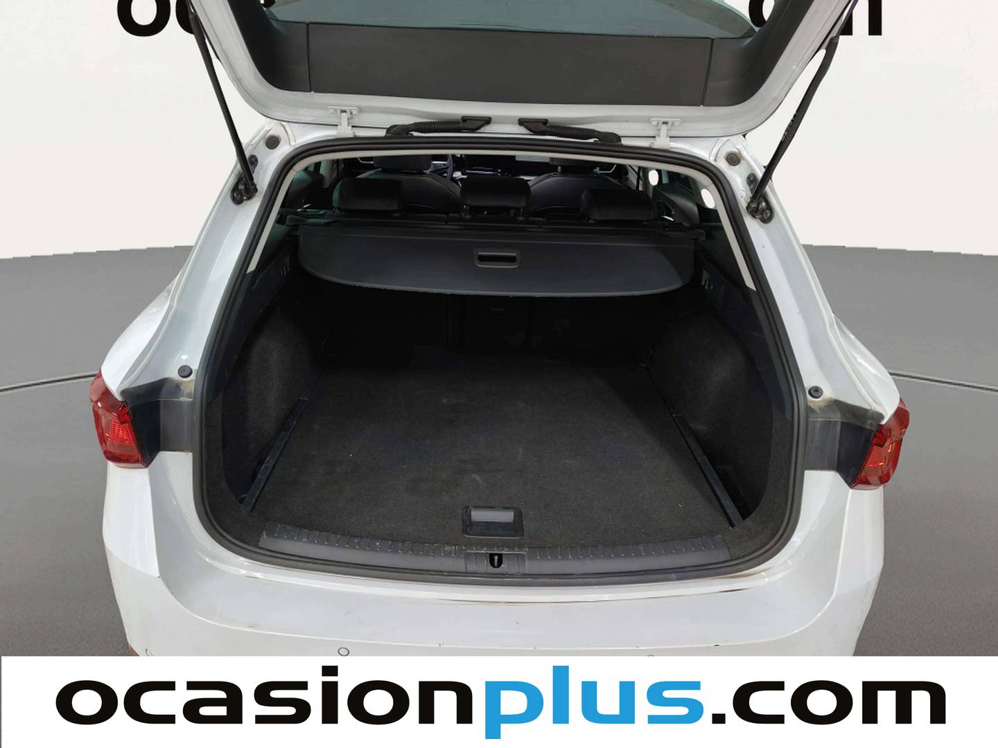 Fotos maletero Seat León Seat León ST 2.0 TDI S&S FR XS(150 CV)