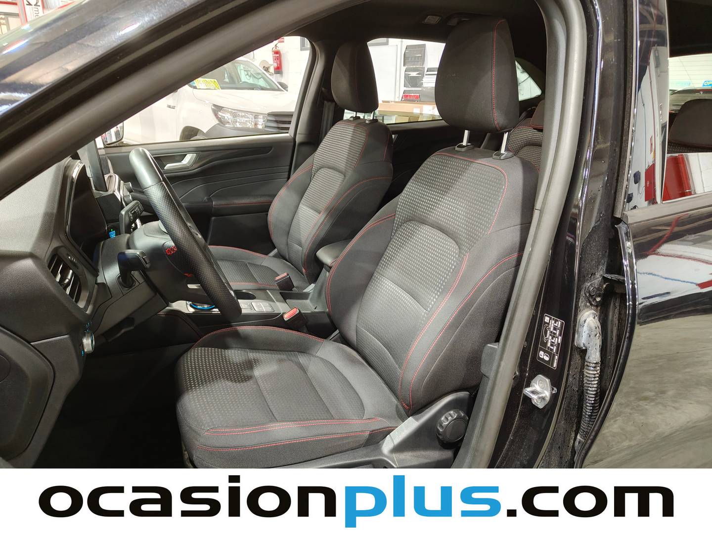 Foto asientos delanteros Ford Kuga Ford Kuga 2.5 Duratec PHEV ST-Line Auto (225 CV)