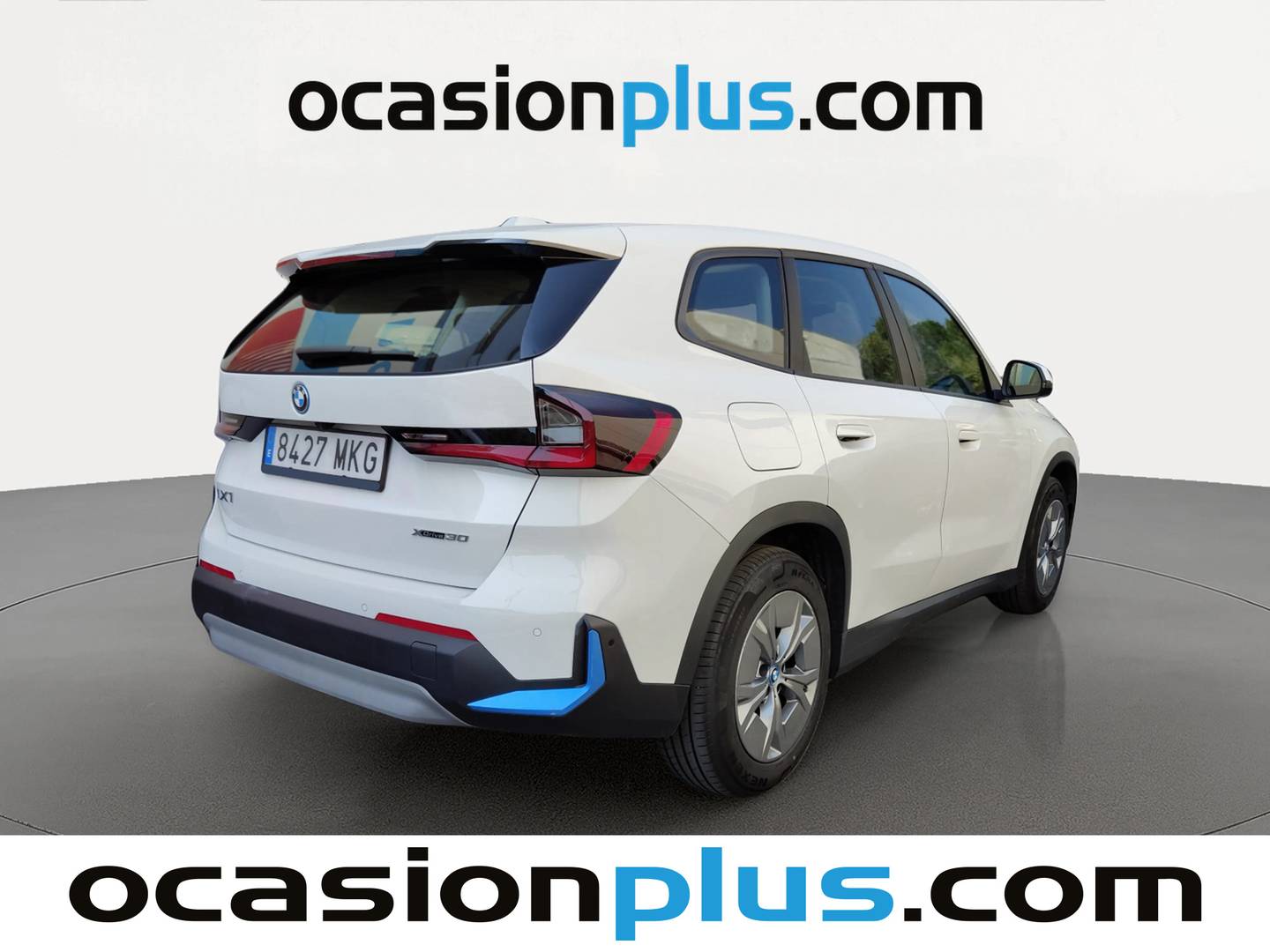 Foto trasera BMW iX1 BMW iX1 xDrive30 (313 CV) derecha