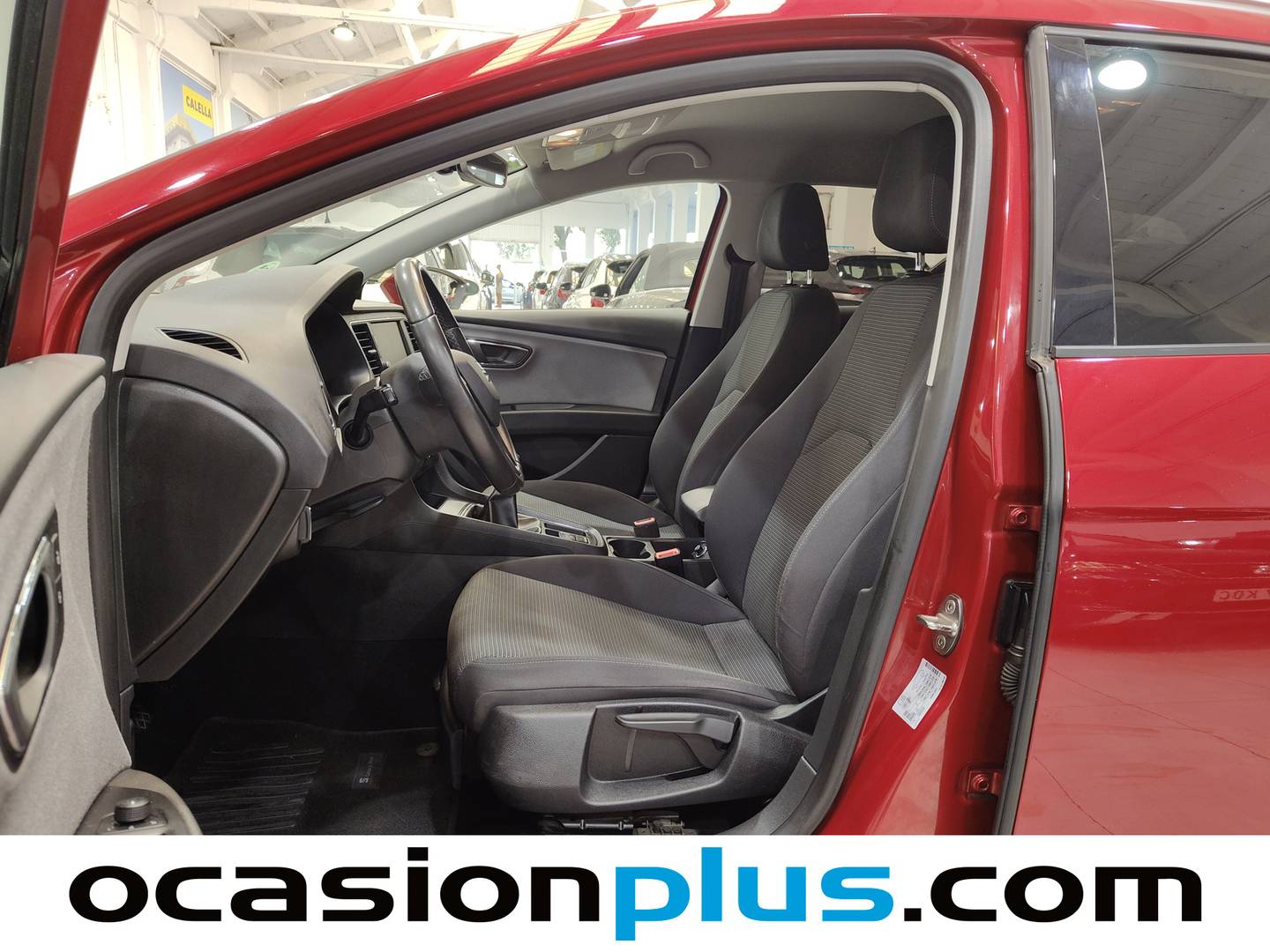 Foto asientos delanteros Seat León Seat León ST 1.2 TSI S&S Style (110 CV)