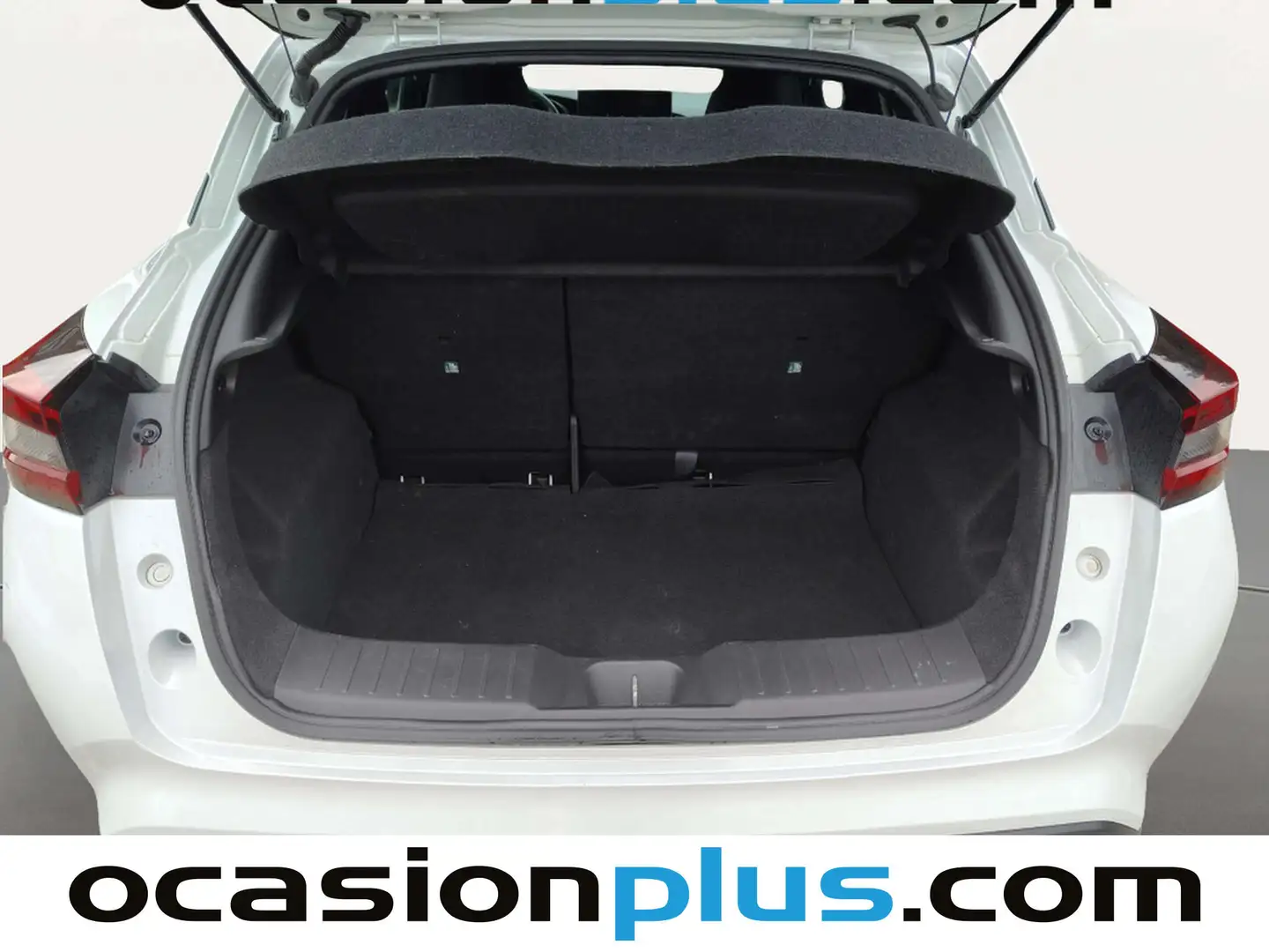 Foto Nissan JUKE Nissan Juke DIG-T N-Connecta 4x2 (114 CV)