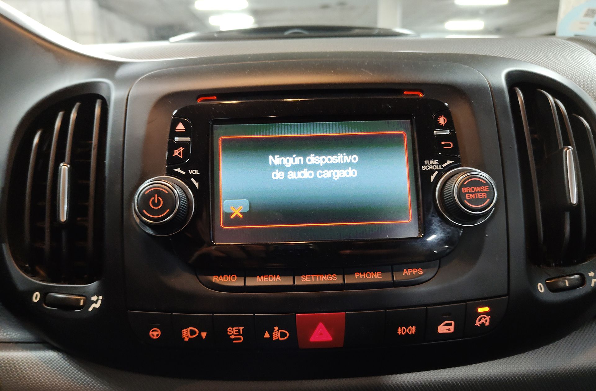 Fiat 500L 1.6 16v MultiJet II Living Lounge 7 plazas - foto 29