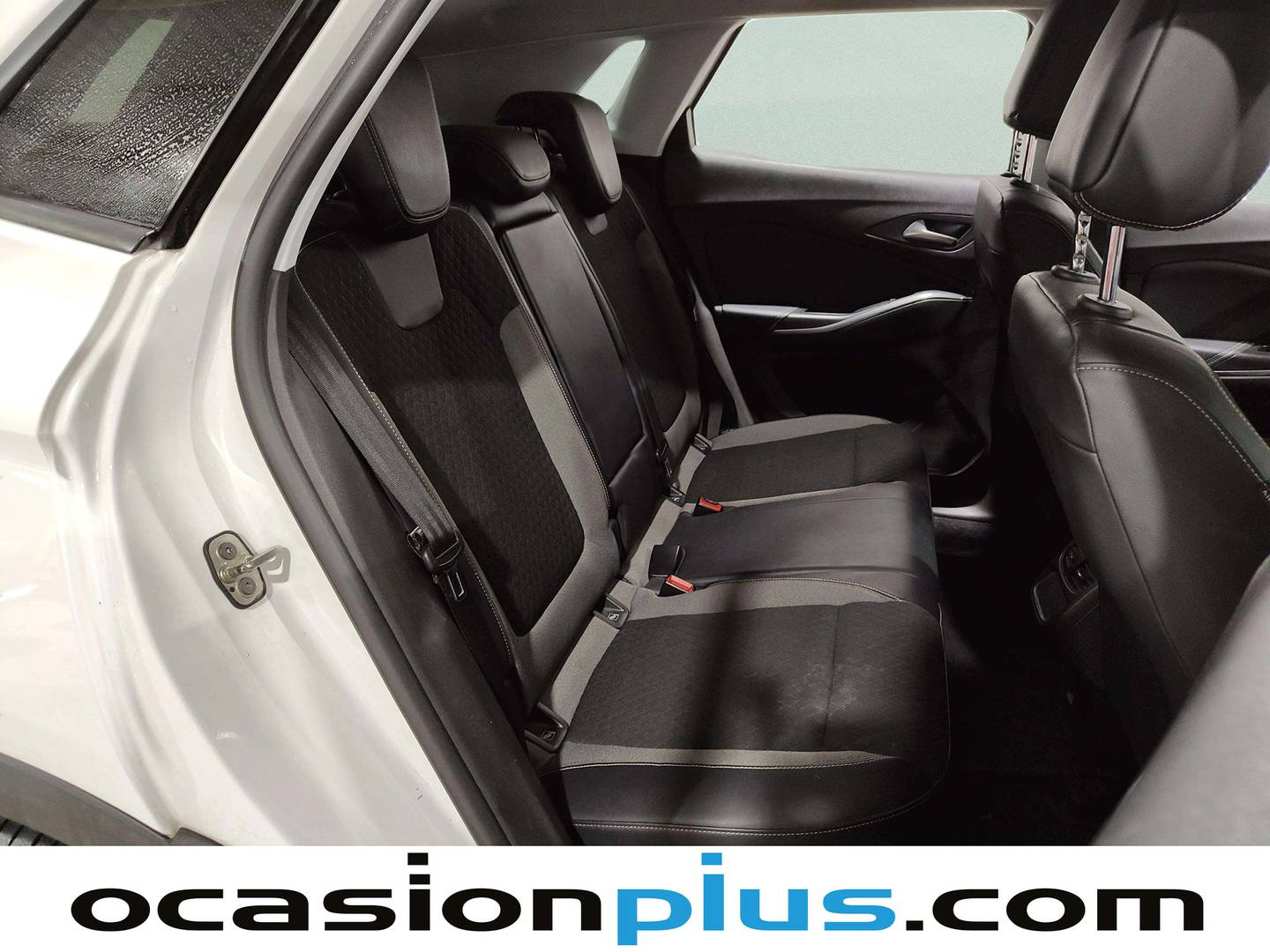 Foto Opel Grandland X Opel Grandland X 1.6 CDTi Excellence Auto (120 CV)