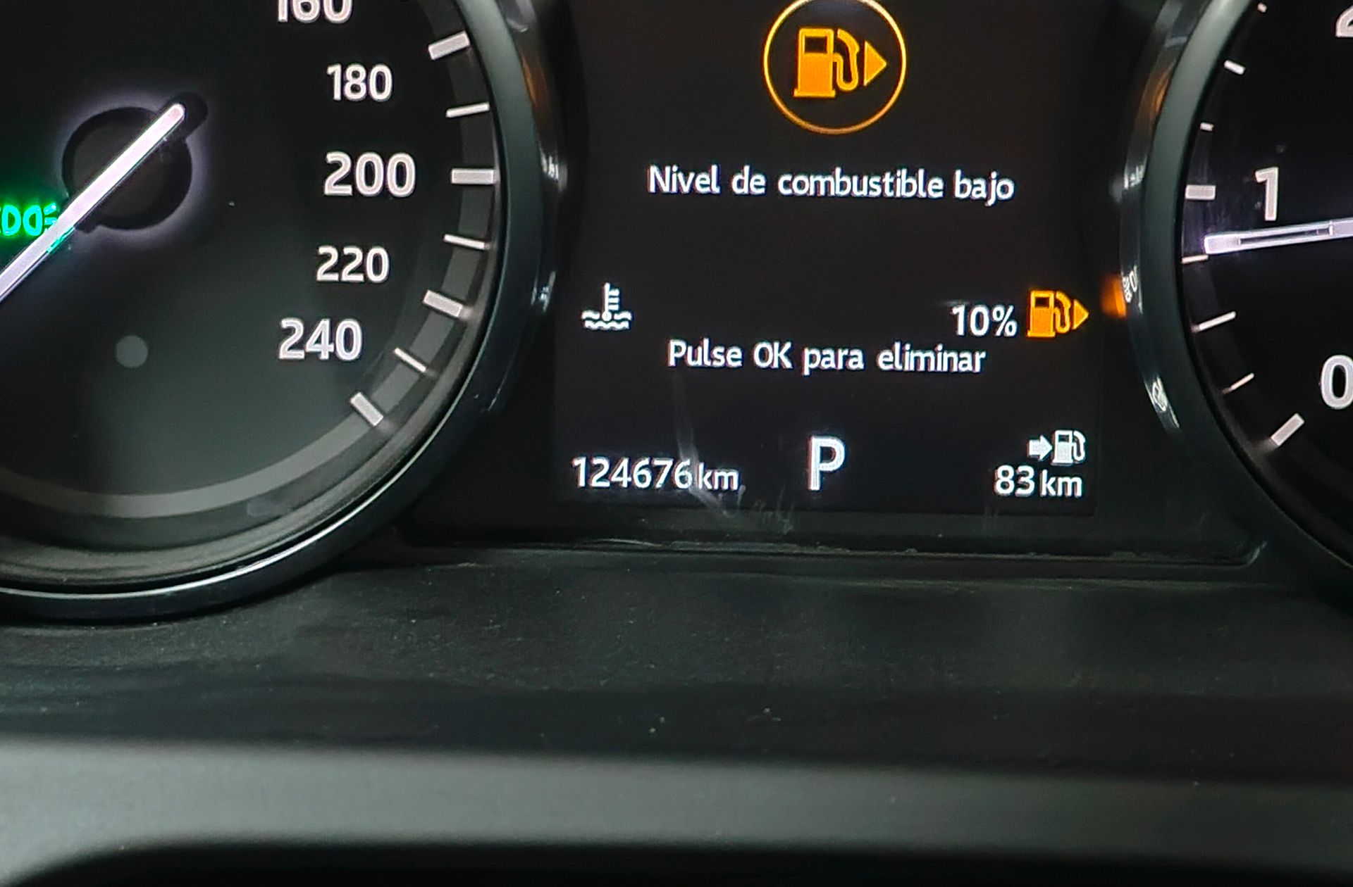 Land Rover Discovery Sport 2.0L TD4 HSE 4x4 - foto 10