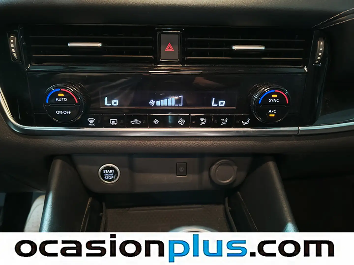 Foto Nissan QASHQAI Nissan Qashqai DIG-T 140 N-Connecta (140 CV)