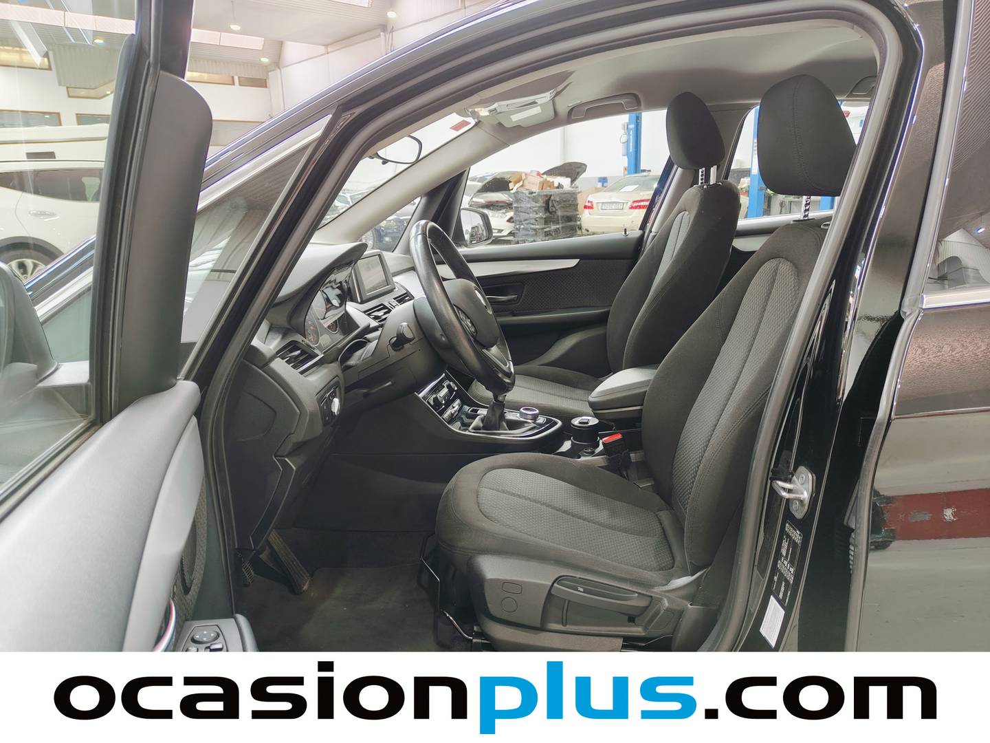 Foto asientos delanteros BMW Serie 2 Active Tourer BMW Serie 2 216d Active Tourer (116 CV)