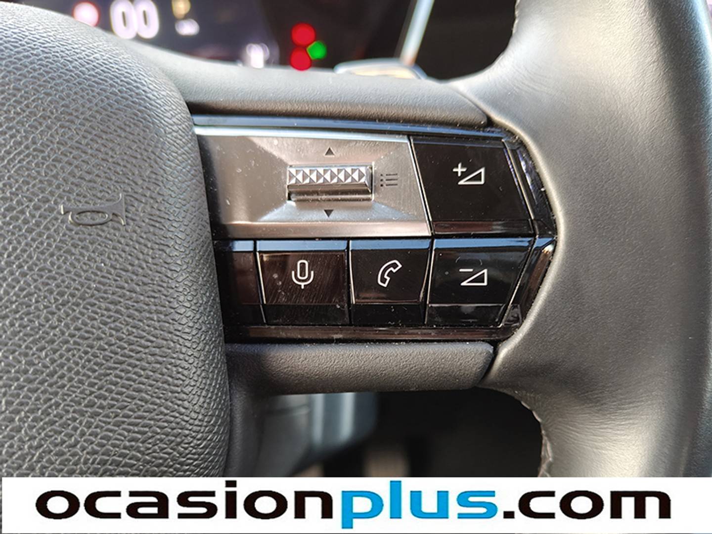 Foto DS DS 4 DS DS4 BlueHDi 130 Trocadero Auto (130 CV)