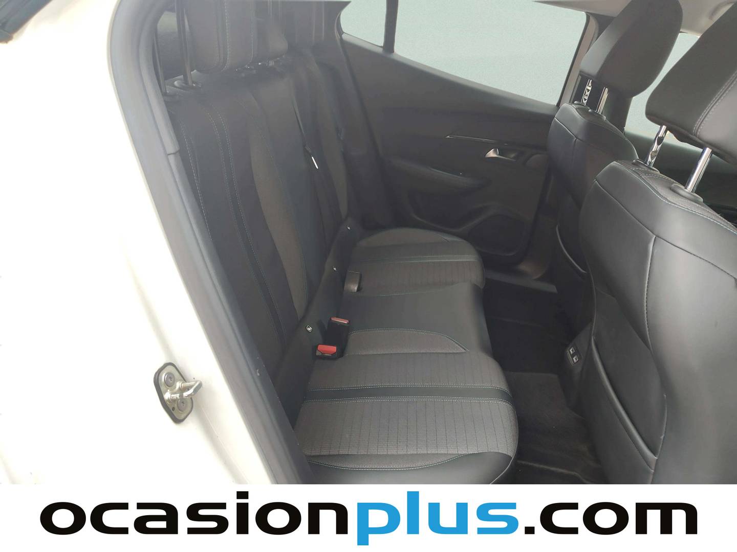 Peugeot 2008 Peugeot 2008 BlueHDi 130 S&S Allure Pack EAT8 (130 CV) al mejor precio