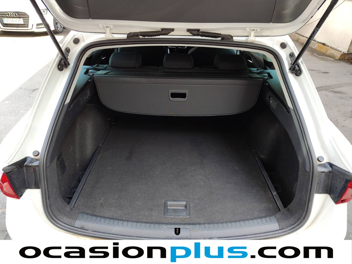 Fotos maletero Seat León Seat León ST 2.0 TDI S&S Style XL DSG (150 CV)