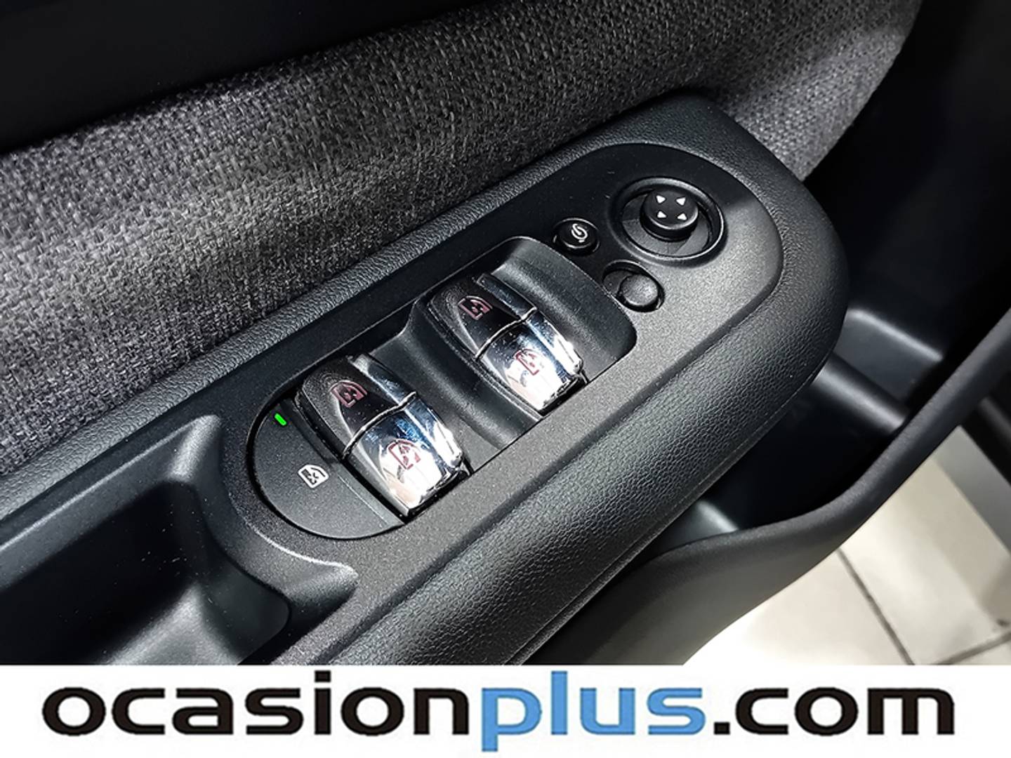 Foto Mini CLUBMAN MINI MINI Clubman Cooper D (150 CV)