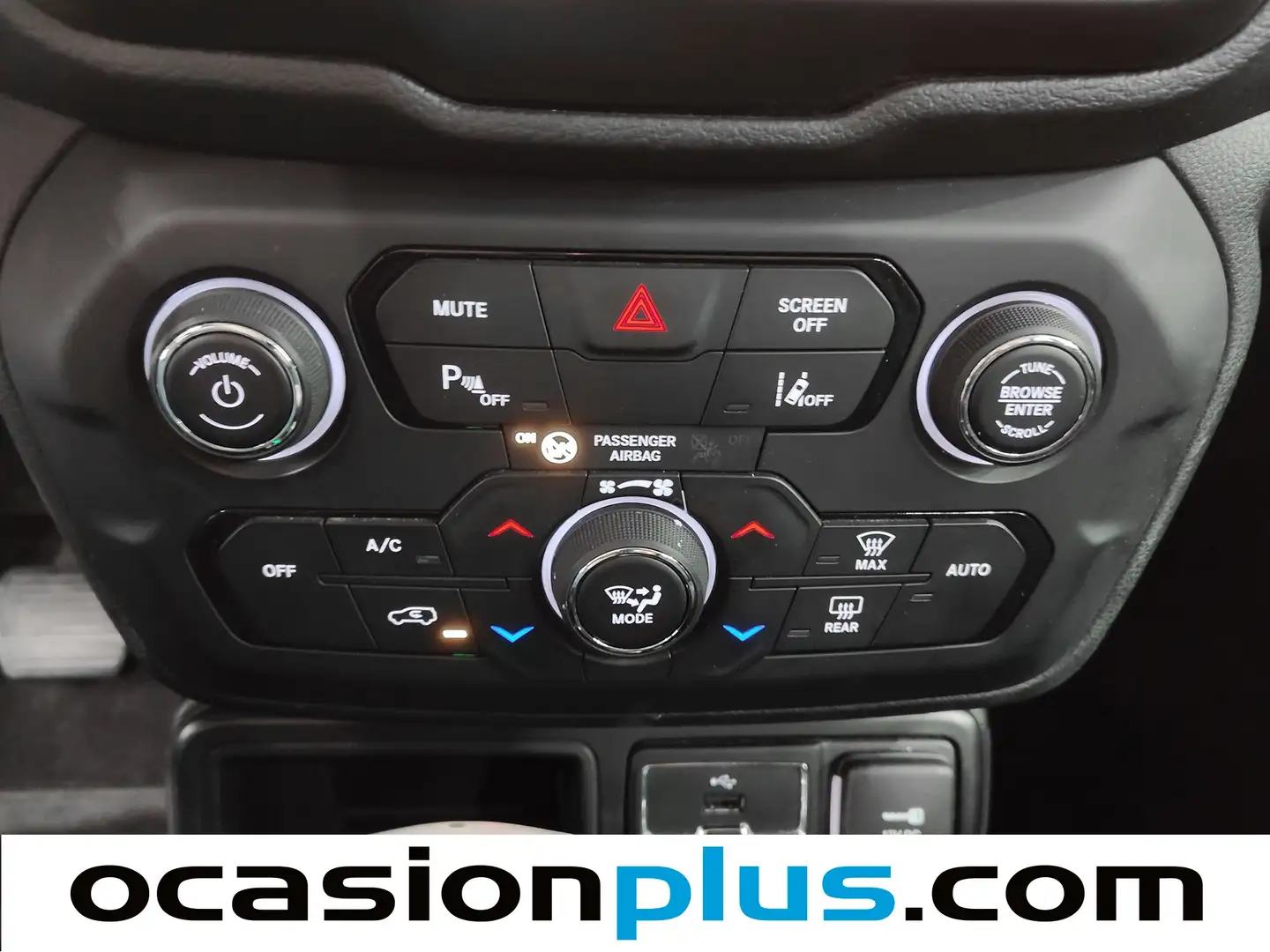 Foto Jeep Renegade Jeep Renegade eHybrid 1.5 Limited ATX (130 CV)