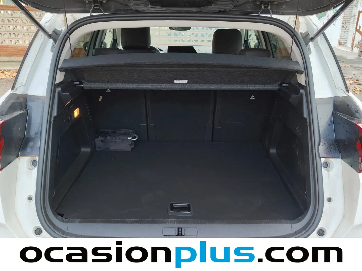 Foto Citroën C5 Aircross Hybrid Citroen C5 Aircross Hybrid 225 Feel Pack e-EAT8  (225 CV)