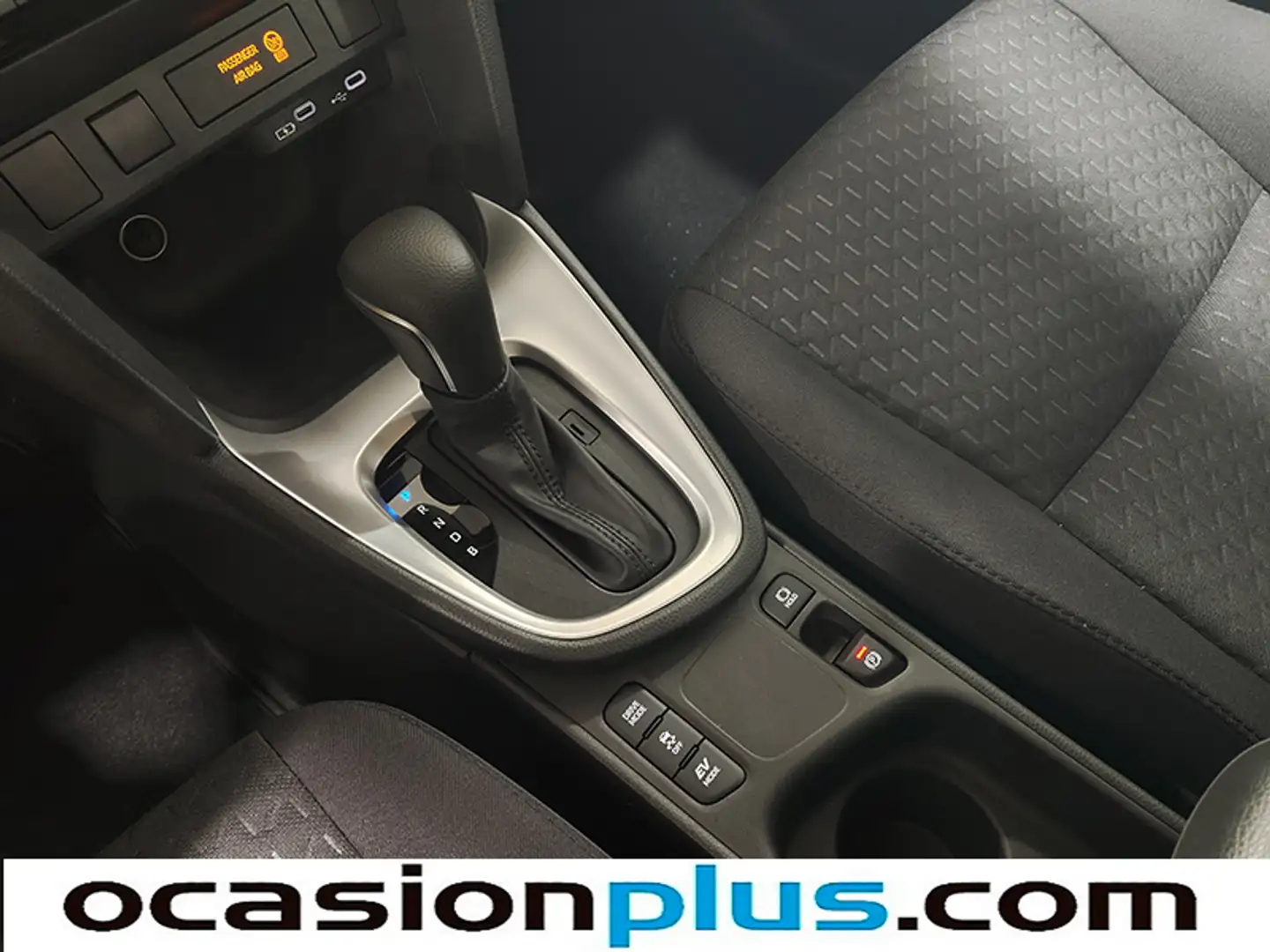 Foto Toyota Yaris Cross Toyota Yaris Cross 120H Business Plus (116 CV)