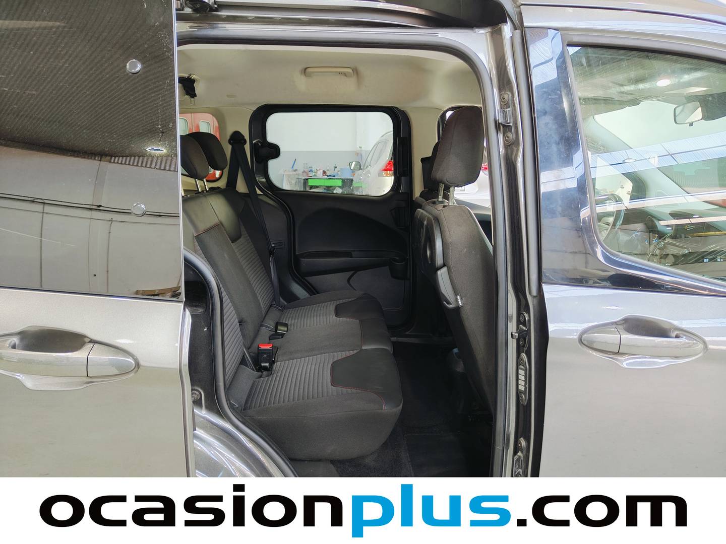 Ford Tourneo Courier Ford Tourneo Courier 1.0 EcoBoost Sport (100 CV) gasolina