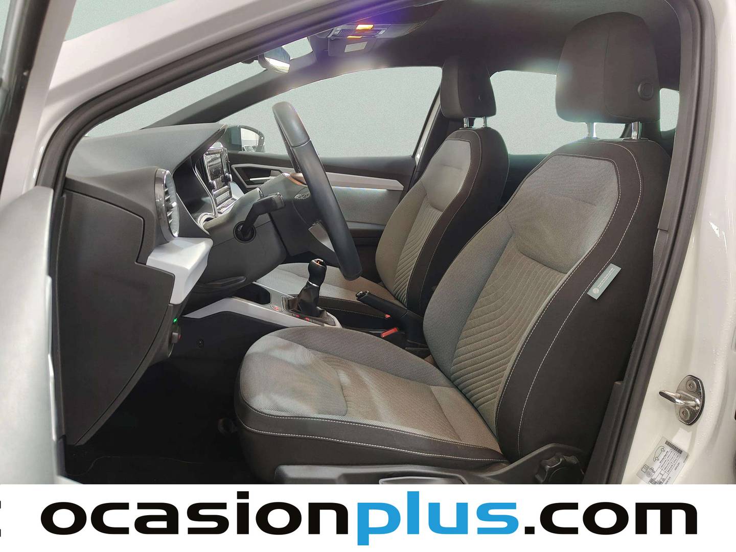 Foto asientos delanteros Seat Ibiza SEAT Ibiza 1.0 TSI Special Edition (115 CV)