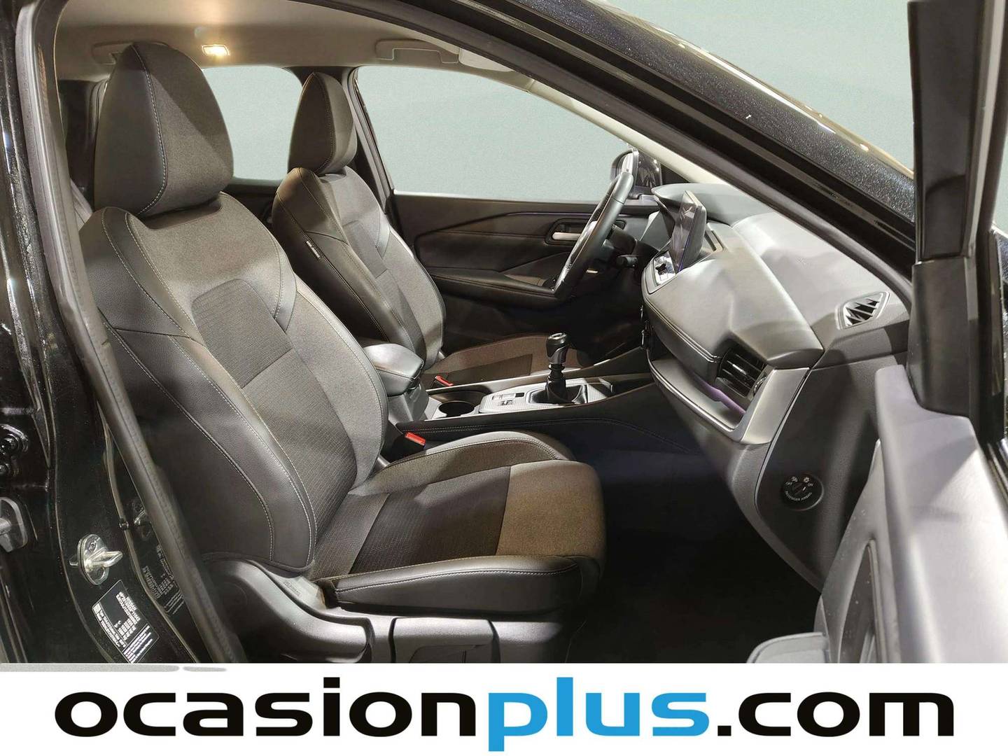 Foto Nissan QASHQAI Nissan Qashqai DIG-T 140 mHEV N-Connecta 103 kW (140 CV)