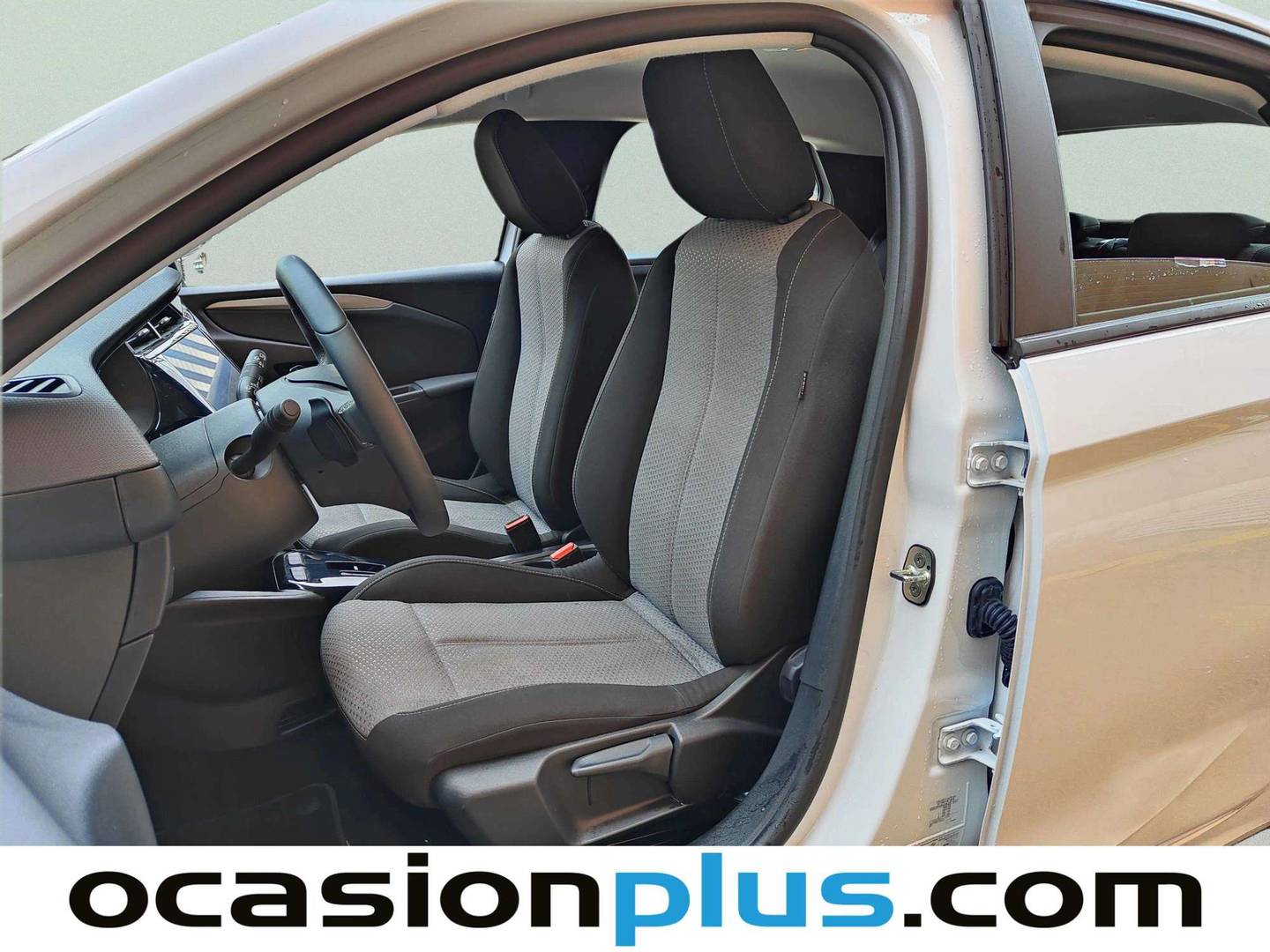 Foto asientos delanteros Opel Corsa Opel Corsa 1.2 Turbo XHL Hybrid Edition eDCT (100 CV)