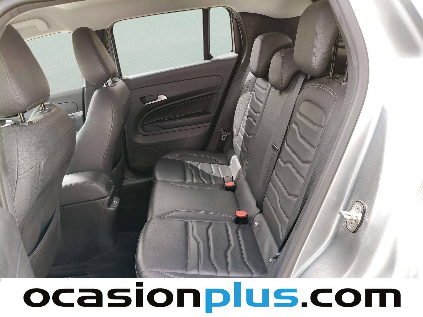 Foto asientos traseros Jeep Avenger Jeep Avenger 1.2 G Summit (100 CV)