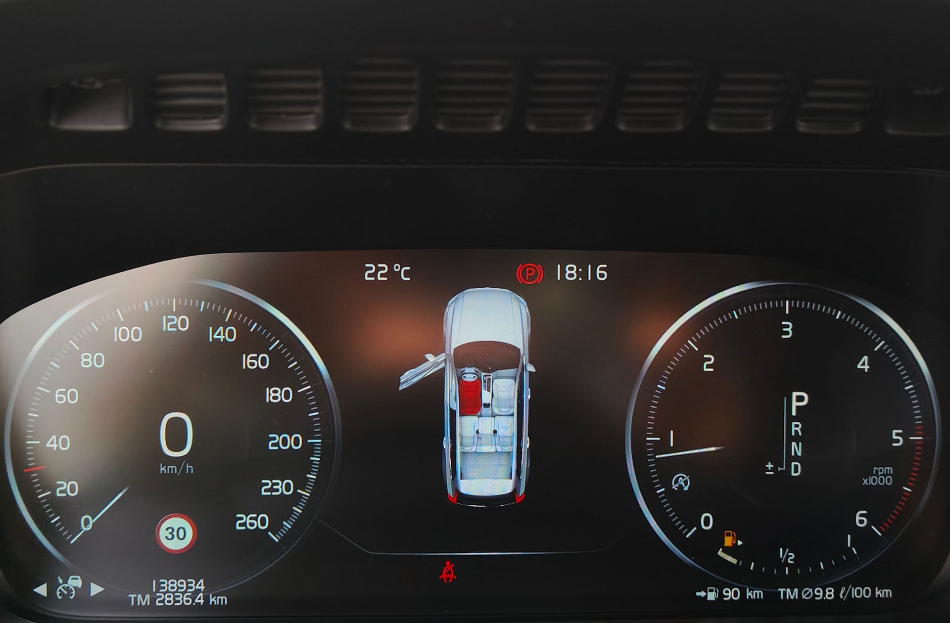 Volvo XC90 D4 Momentum - foto 23