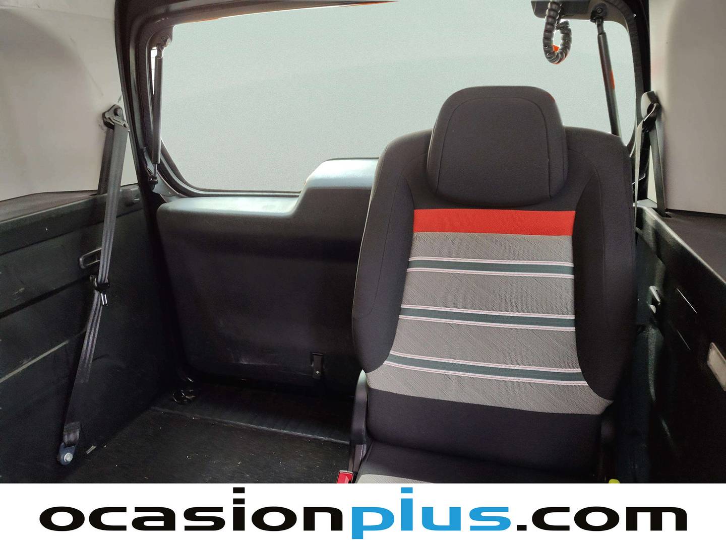 Citroën Berlingo Citroën Berlingo PureTech 110 S&S Talla XL Shine  (110 CV) 6 Plazas de ocasión