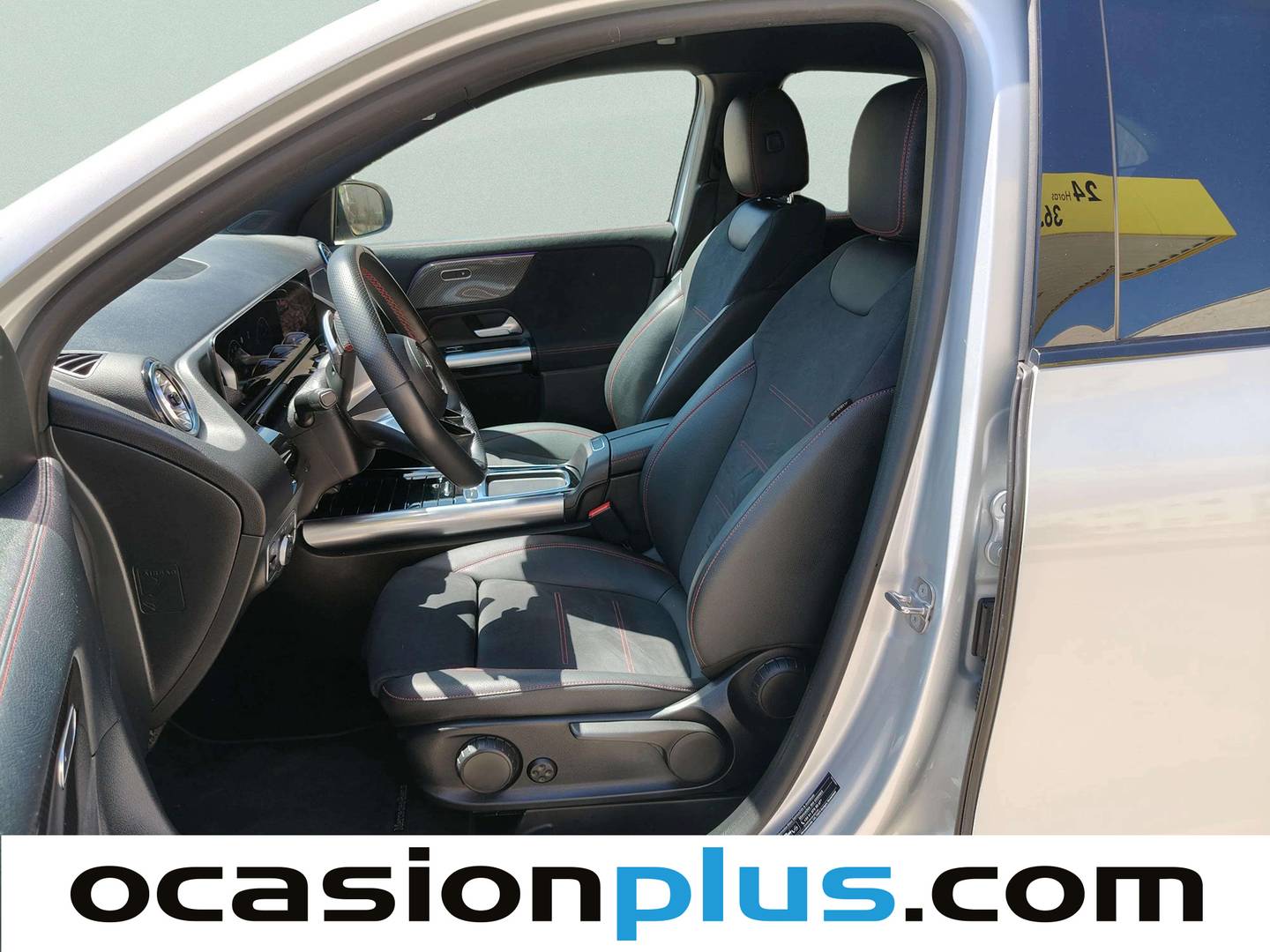 Foto asientos delanteros Mercedes GLA Mercedes GLA GLA 200 D (150 CV) Pack AMG