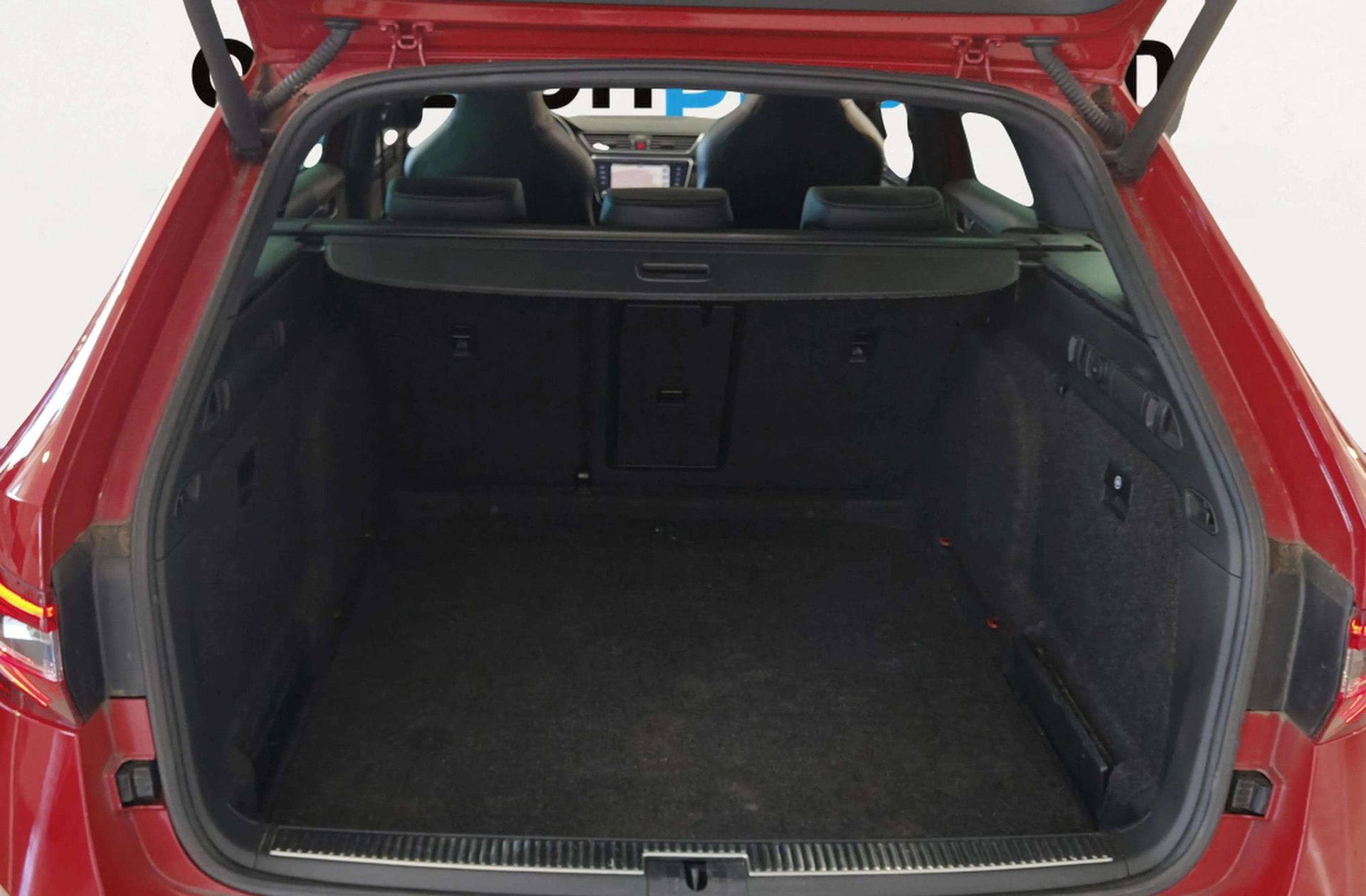 Škoda Superb Combi 2.0 TDI Sport Line DSG - foto 18
