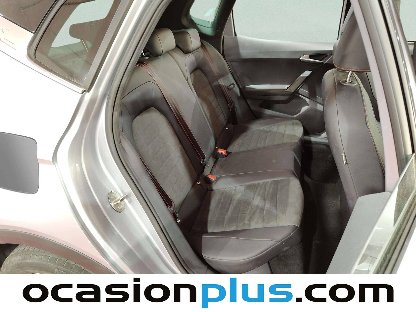 Foto Seat Arona SEAT Arona 1.0 TSI S&S FR XL (115 CV)