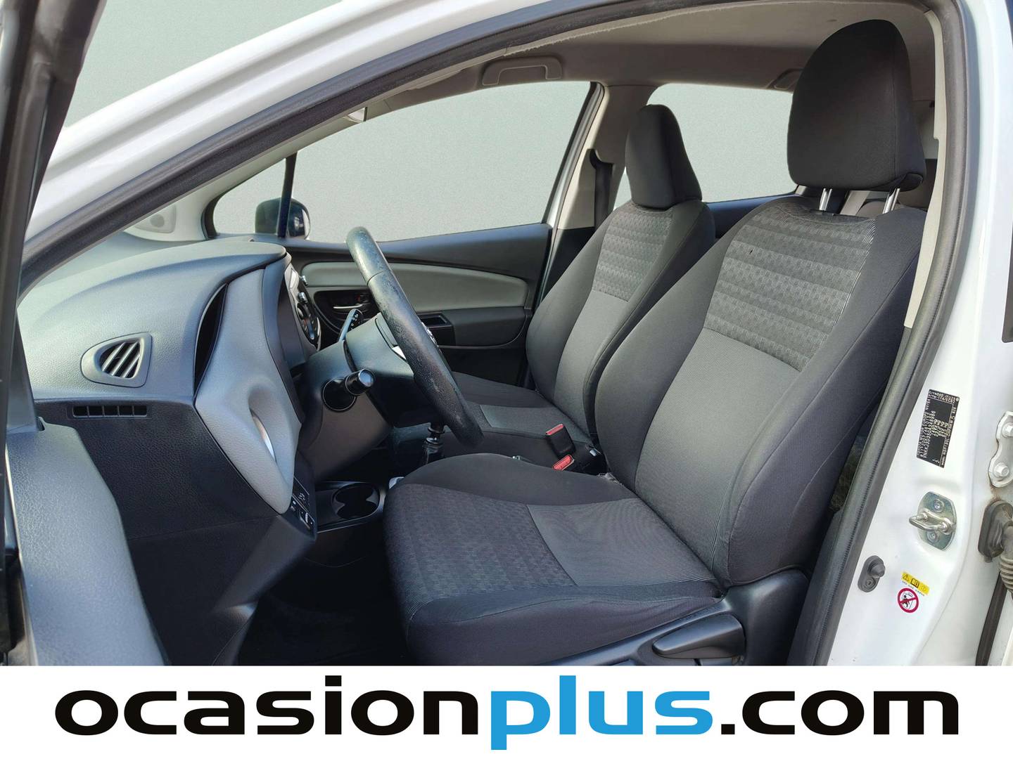 Toyota Yaris Toyota Yaris 100 Active (99 CV) manual