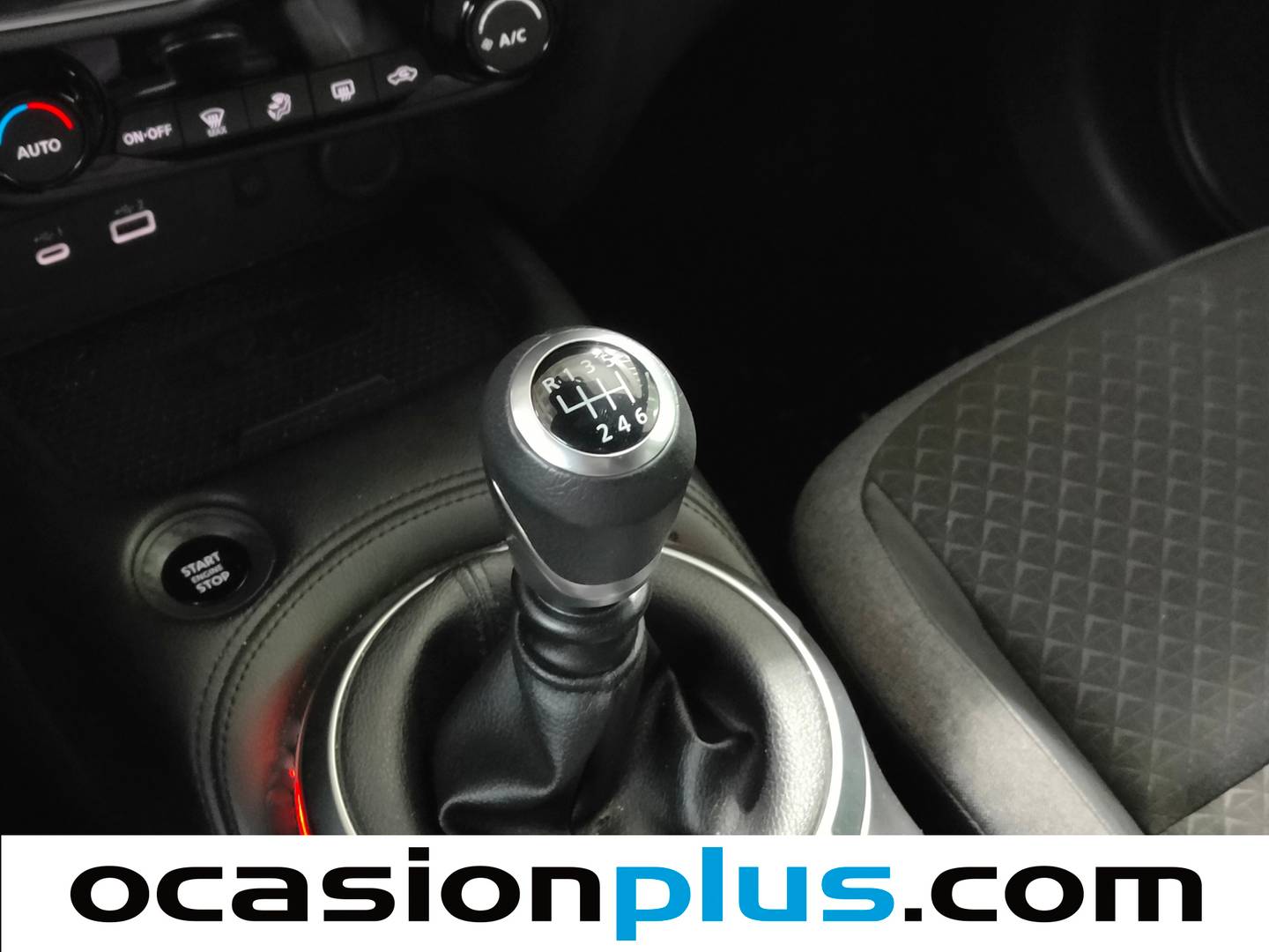 Foto Nissan JUKE Nissan Juke DIG-T N-Connecta 4x2 (114 CV)