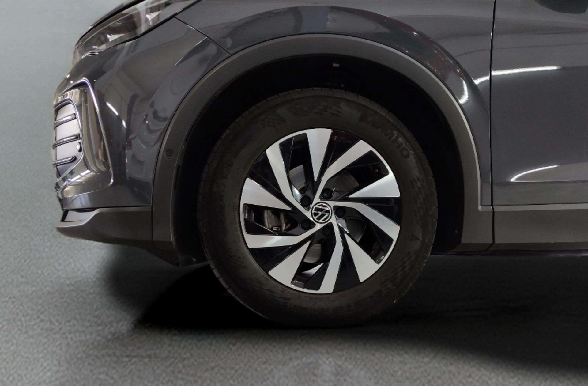 Volkswagen Tiguan ``Más`` 1.5 eTSI DSG - foto 35