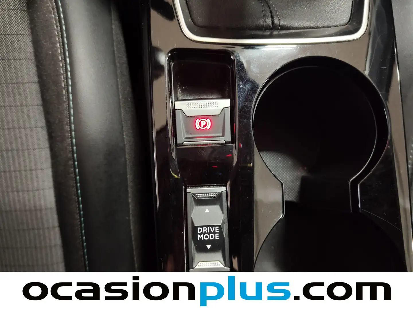 Foto Peugeot 208 Peugeot 208 PureTech 100 Allure (100 CV)