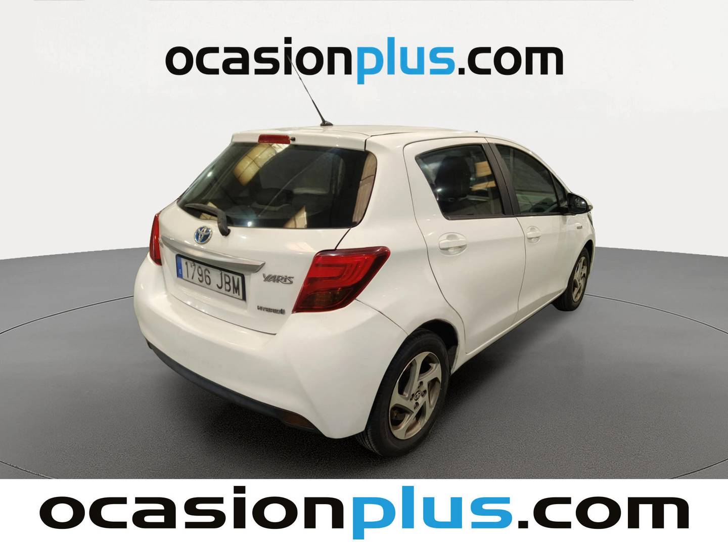 Foto trasera Toyota Yaris Toyota Yaris 1.5 Hybrid Active 74 kW (100 CV) derecha