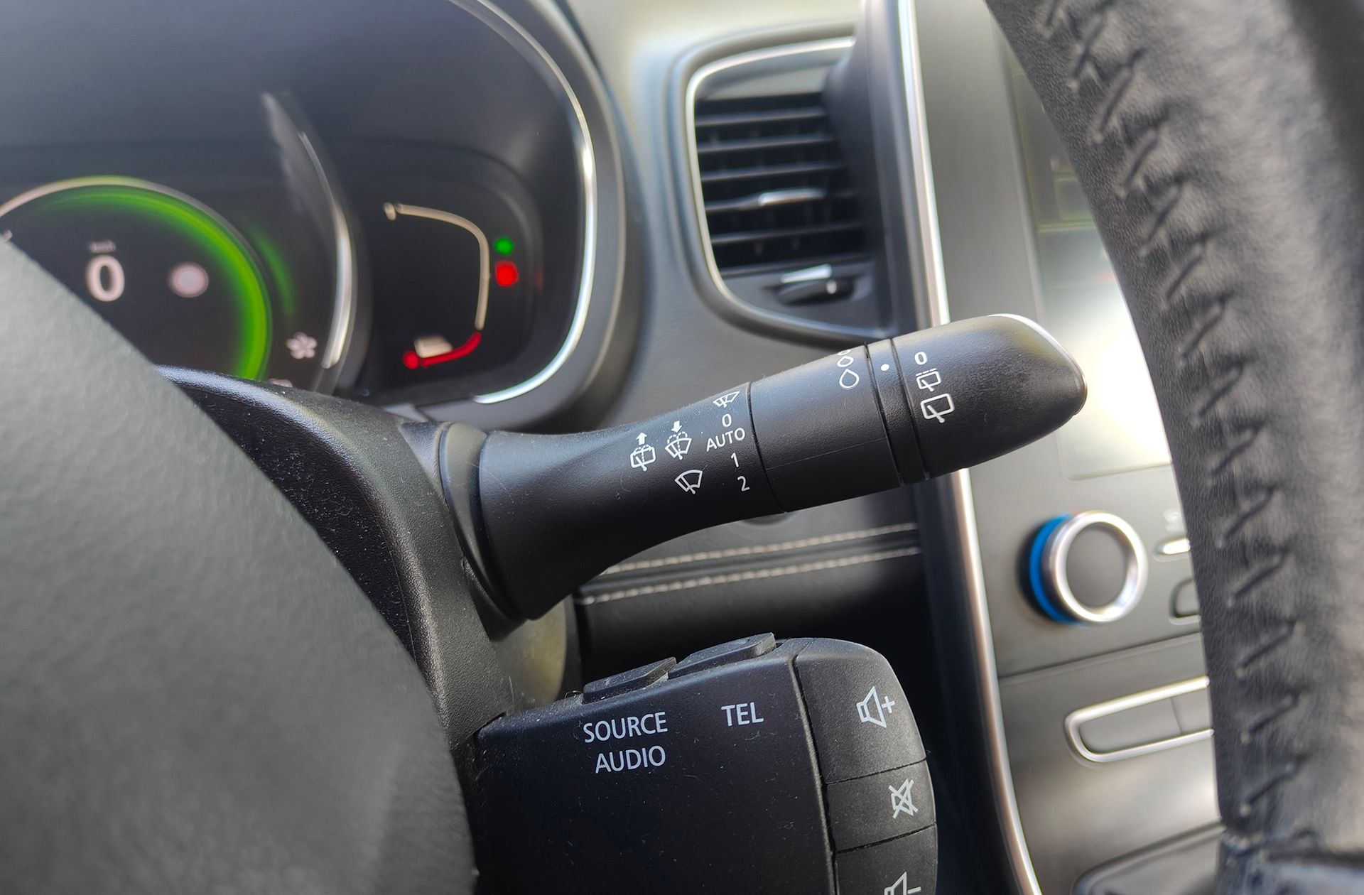 Renault Grand Scénic Zen TCe - foto 36