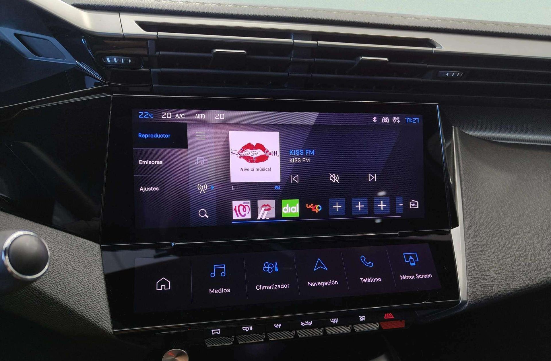 Peugeot 308 SW Hybrid 225 GT Pack eEAT8 - foto 45